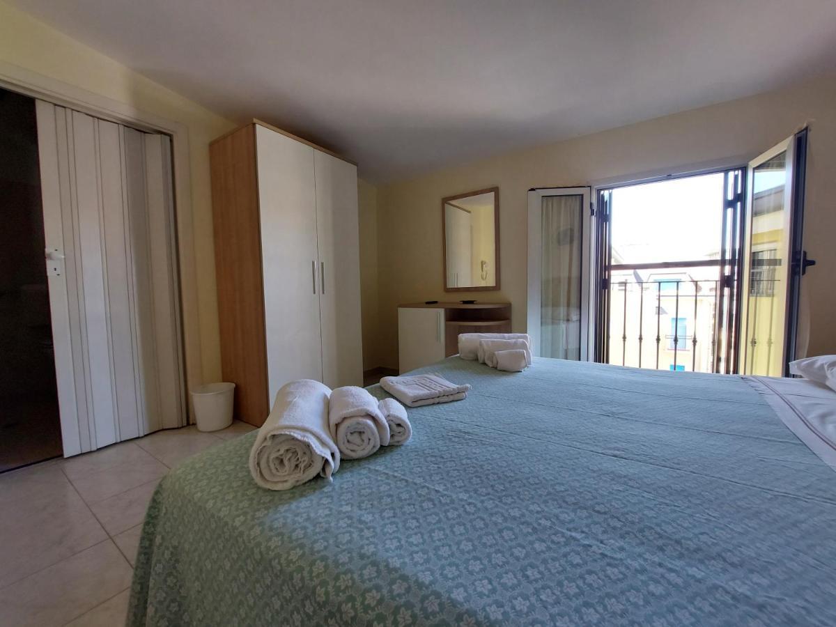 Hotel Villa Aurora Bellaria-Igea Marina Ngoại thất bức ảnh