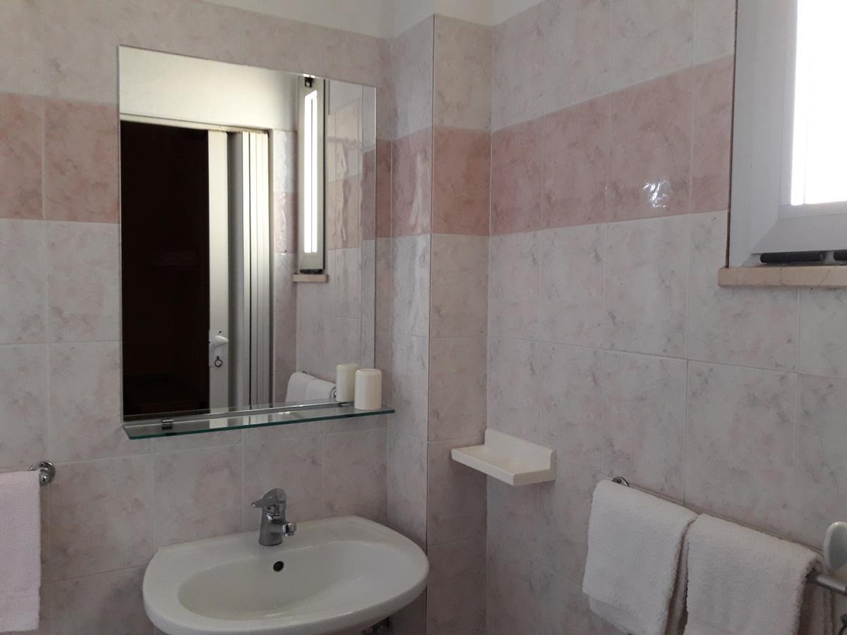 Hotel Villa Aurora Bellaria-Igea Marina Ngoại thất bức ảnh