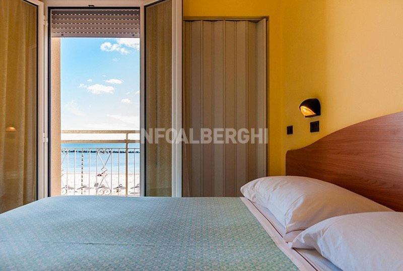 Hotel Villa Aurora Bellaria-Igea Marina Ngoại thất bức ảnh